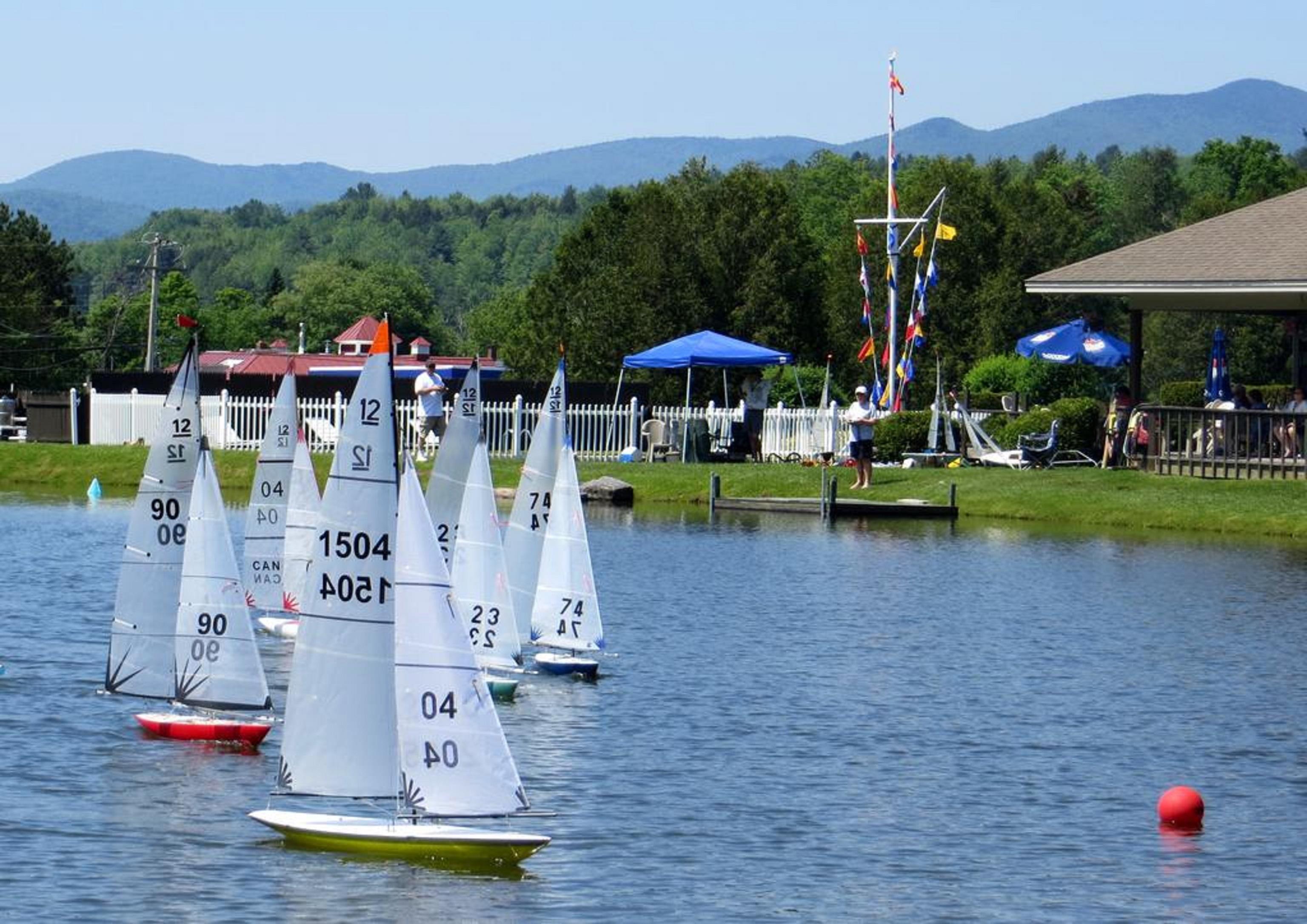 Commodores Inn Stowe Exteriör bild