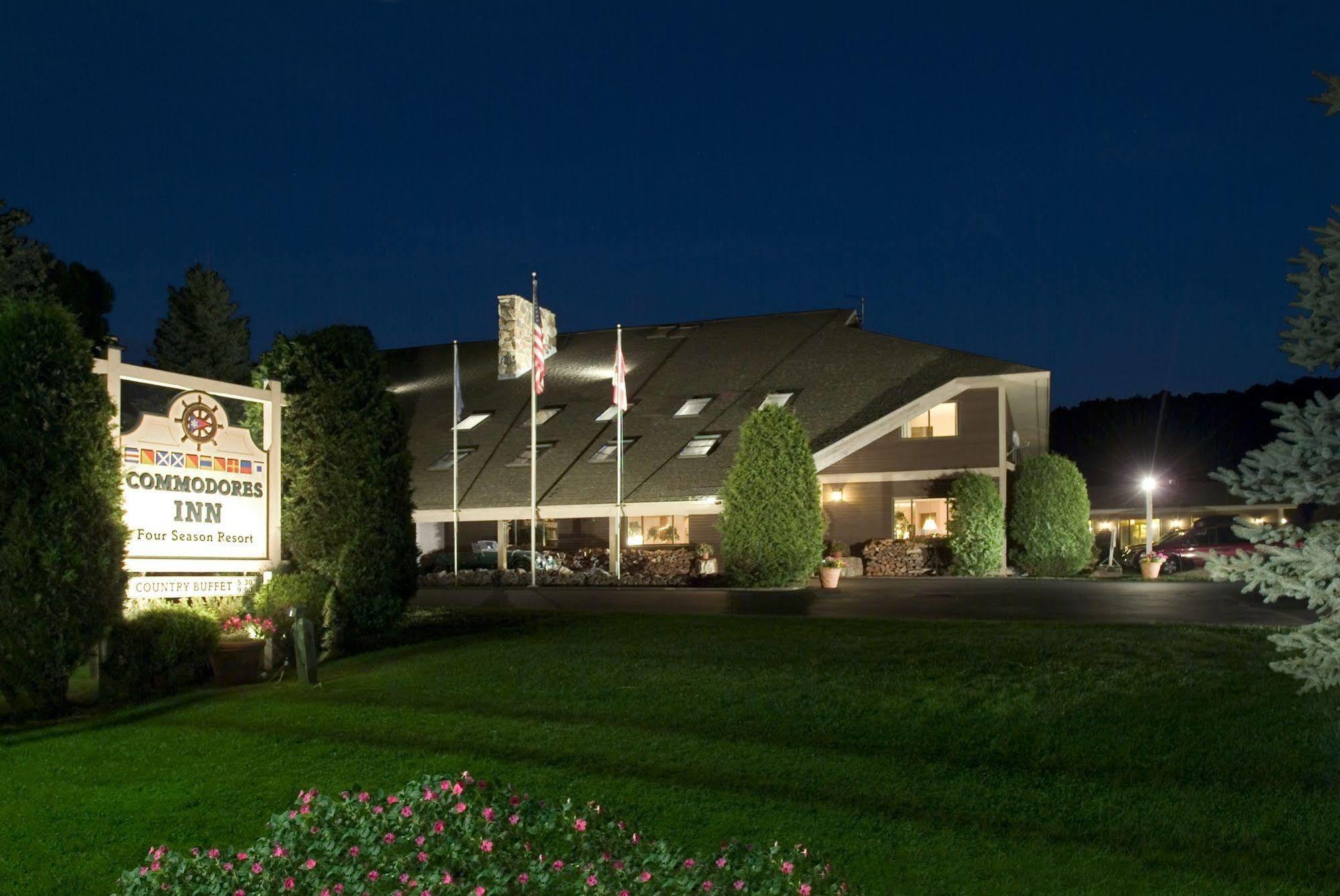 Commodores Inn Stowe Exteriör bild